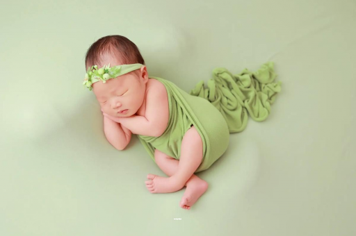 伊川宝宝下眼袋发青的原因 伊川宝宝下眼袋发青的原因